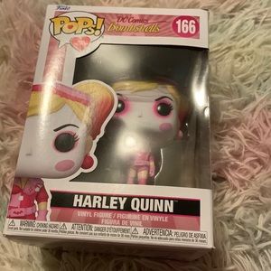 Pops Harley quinn